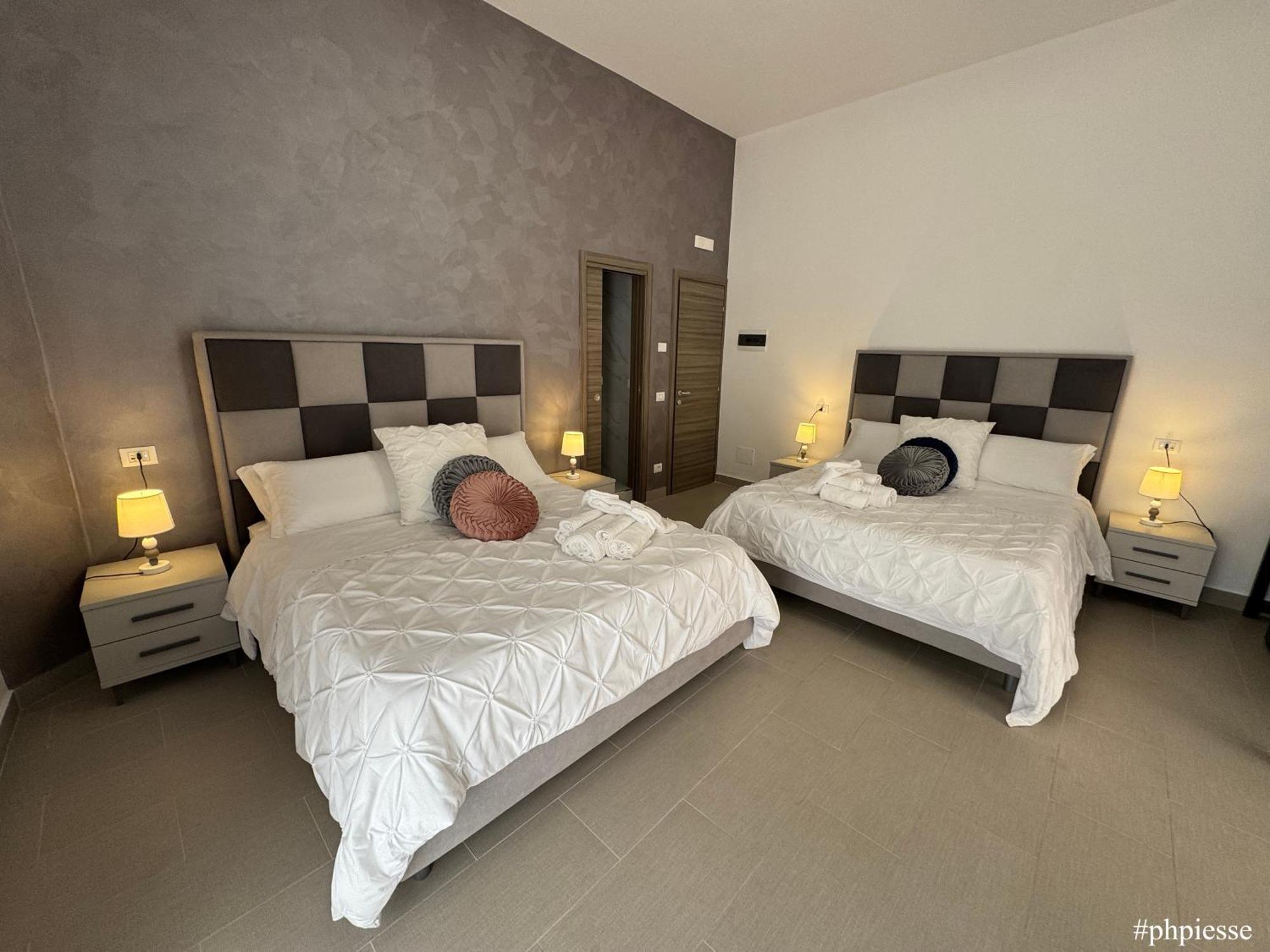 Emerella Luxury Suites-Siderno Lungomare Exterior foto